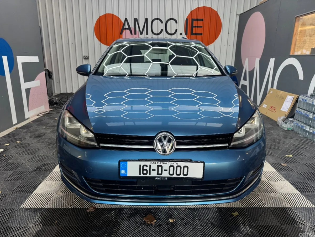 Volkswagen Golf Hatchback, Petrol, 2016, Blue