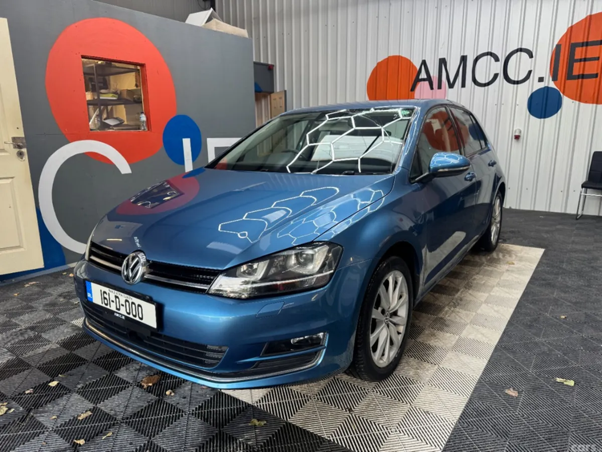 Volkswagen Golf Hatchback, Petrol, 2016, Blue
