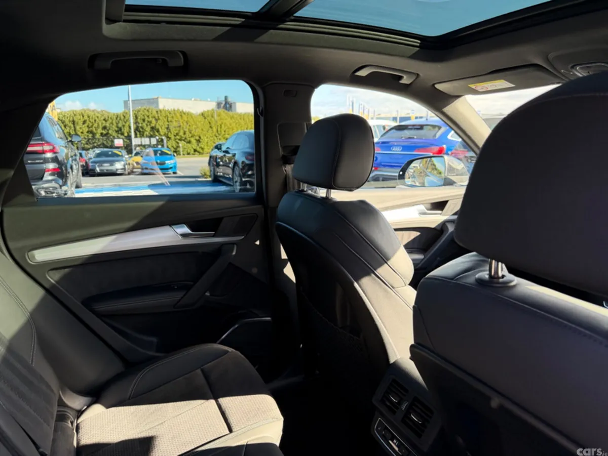 Audi Q5 SUV, Diesel, 2023, Grey