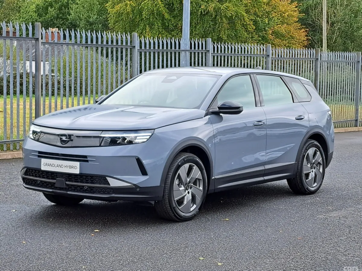 Opel Grandland SUV, Petrol Hybrid, 2027, Grey