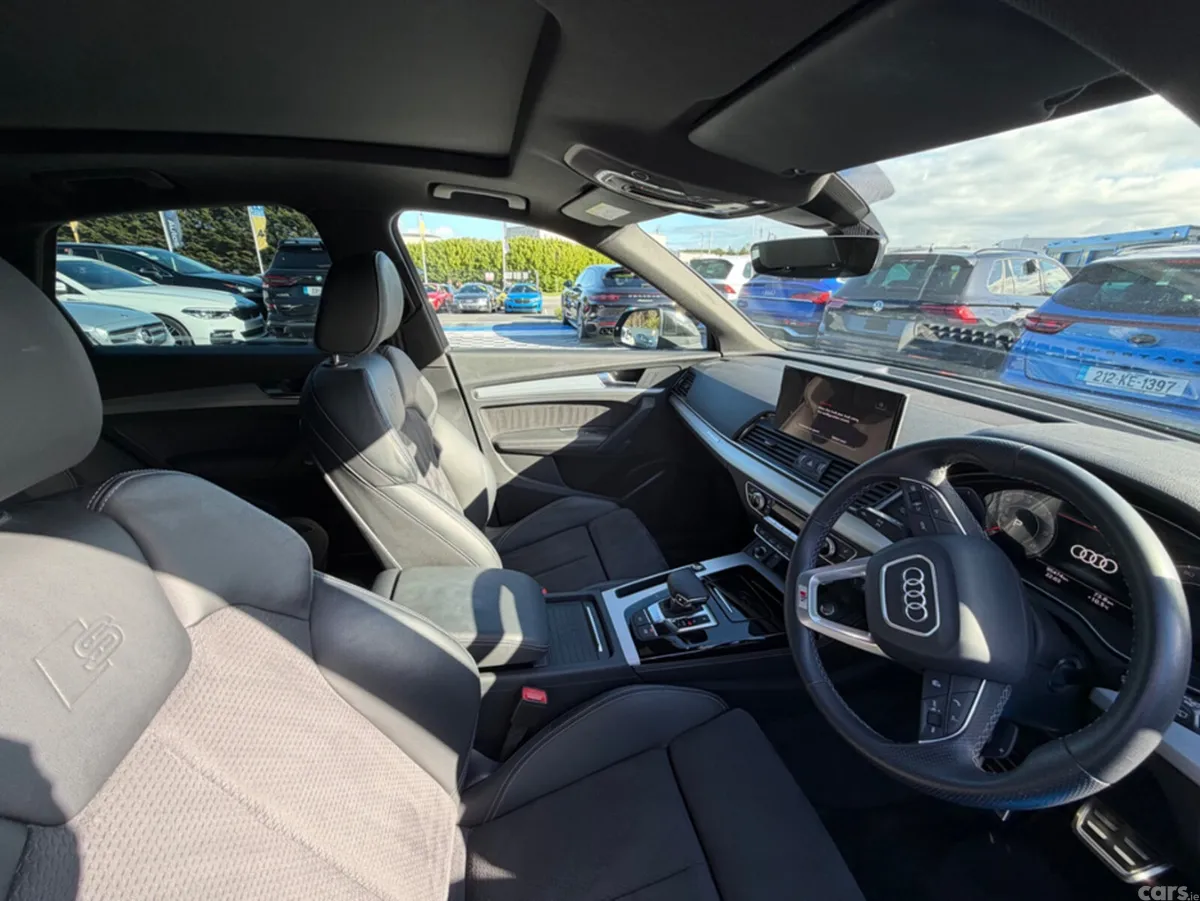 Audi Q5 SUV, Diesel, 2023, Grey