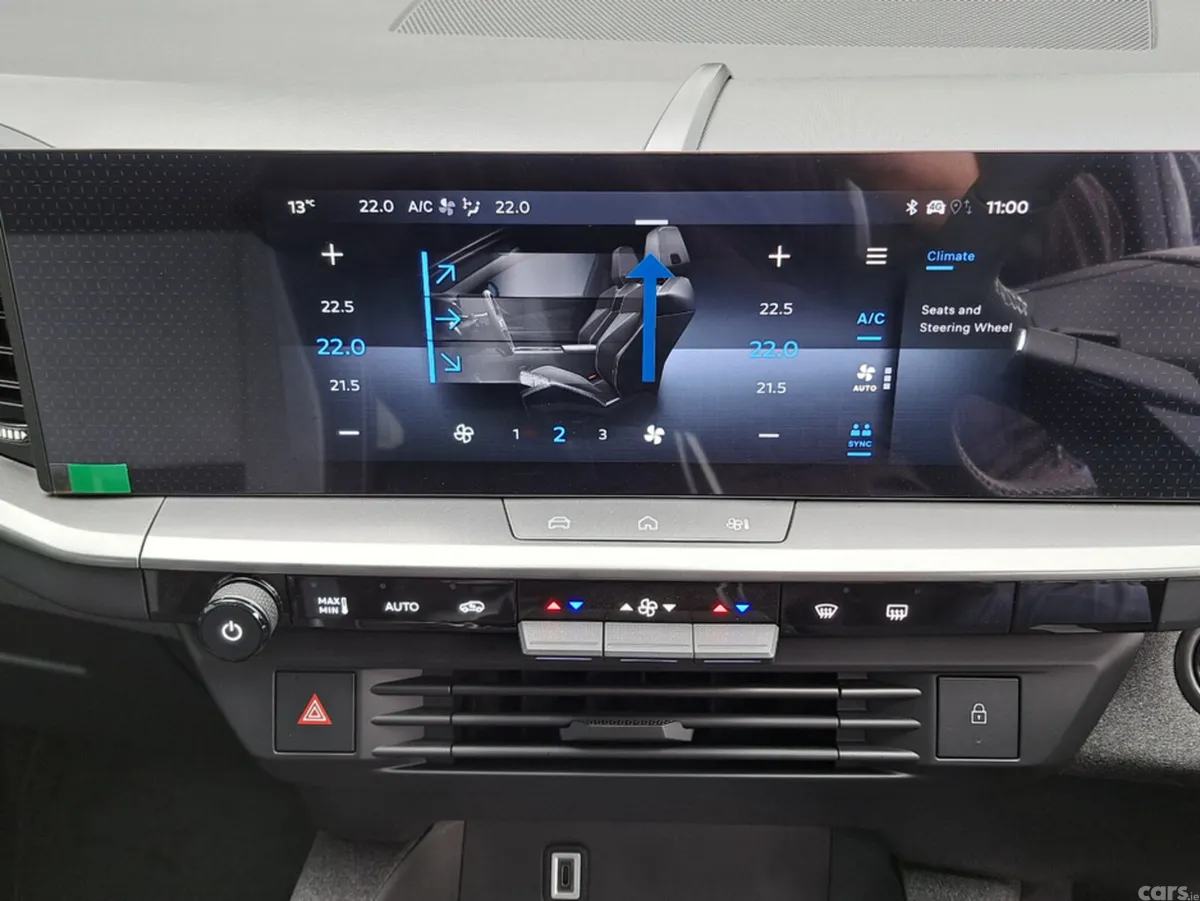 Opel Grandland SUV, Petrol Hybrid, 2027, Grey