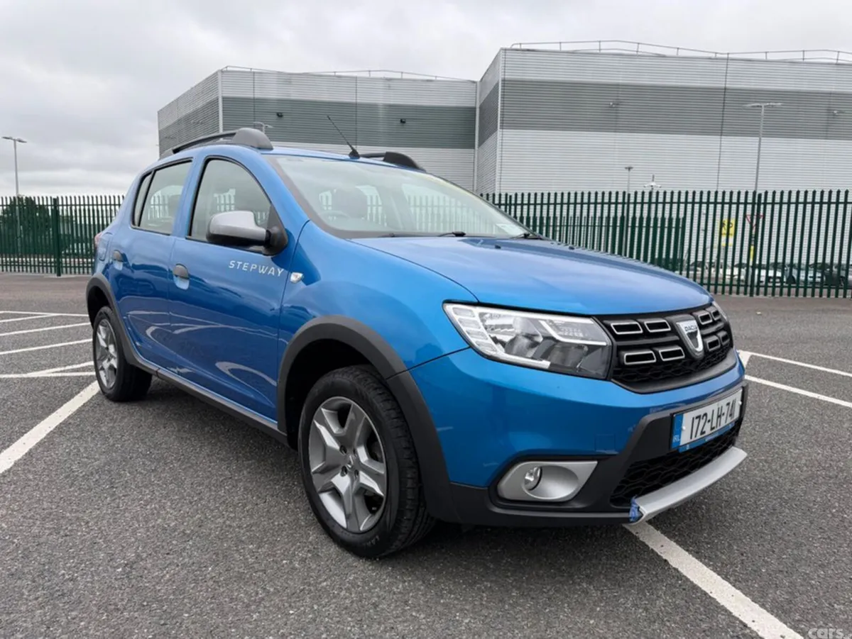 Dacia Sandero Stepway Hatchback, Diesel, 2017, Blue