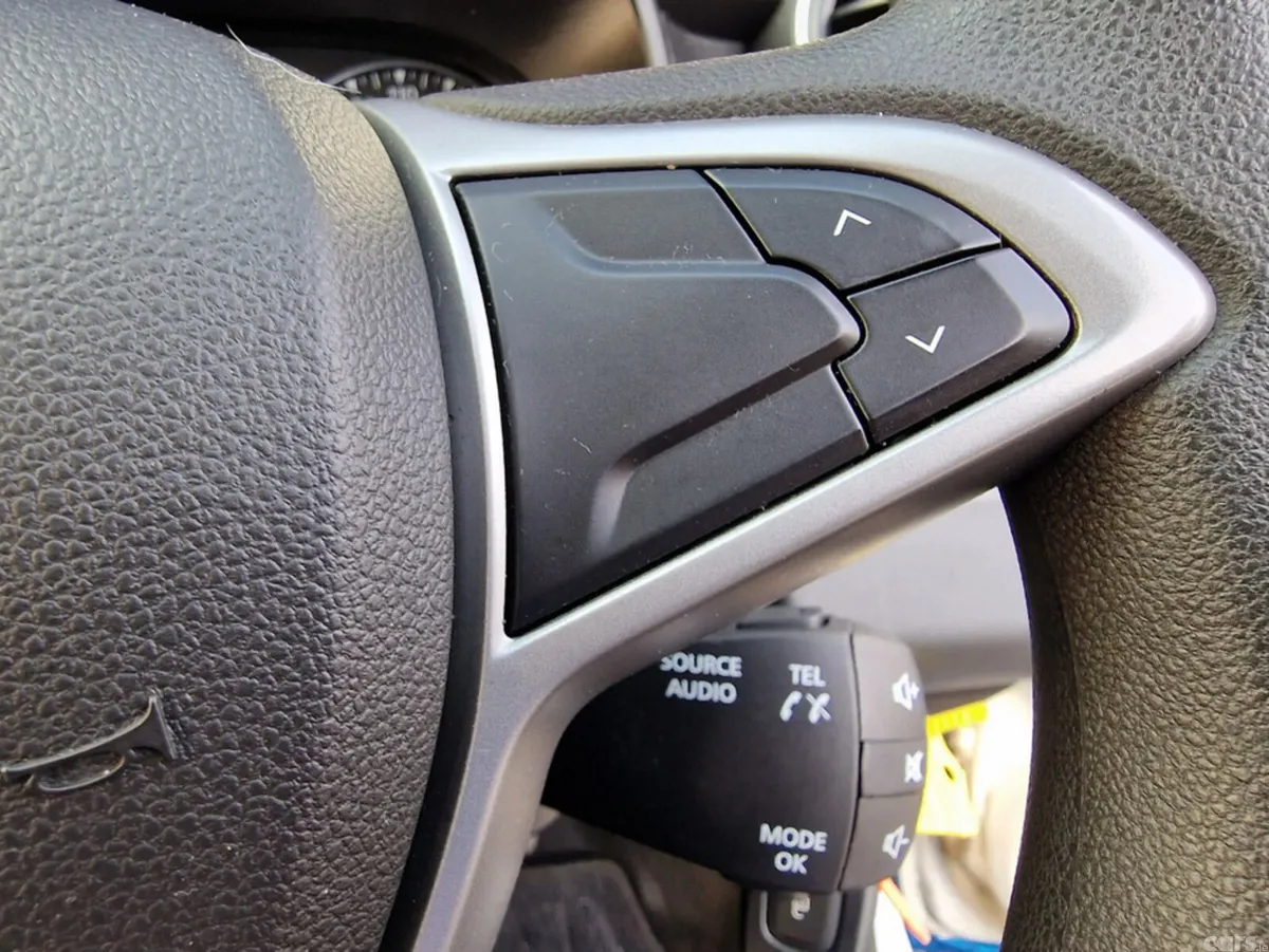 Dacia Duster MPV, Petrol, 2023, Blue