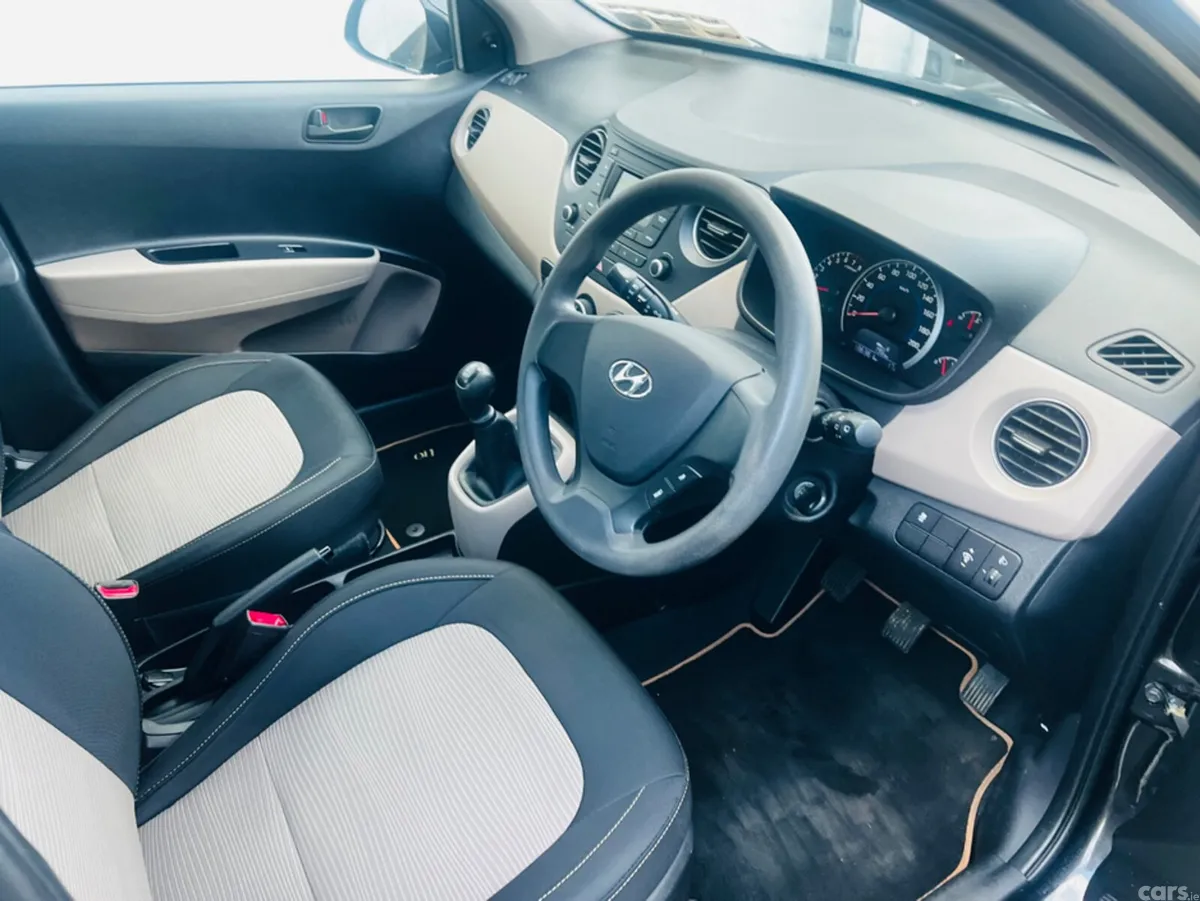 Hyundai i10 Hatchback, Petrol, 2017, Black