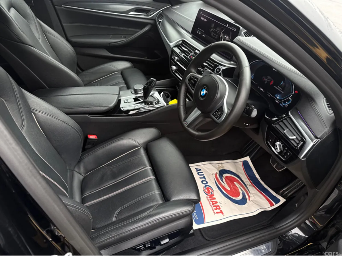 BMW 5-Series Saloon, Petrol Plug-in Hybrid, 2021, Black