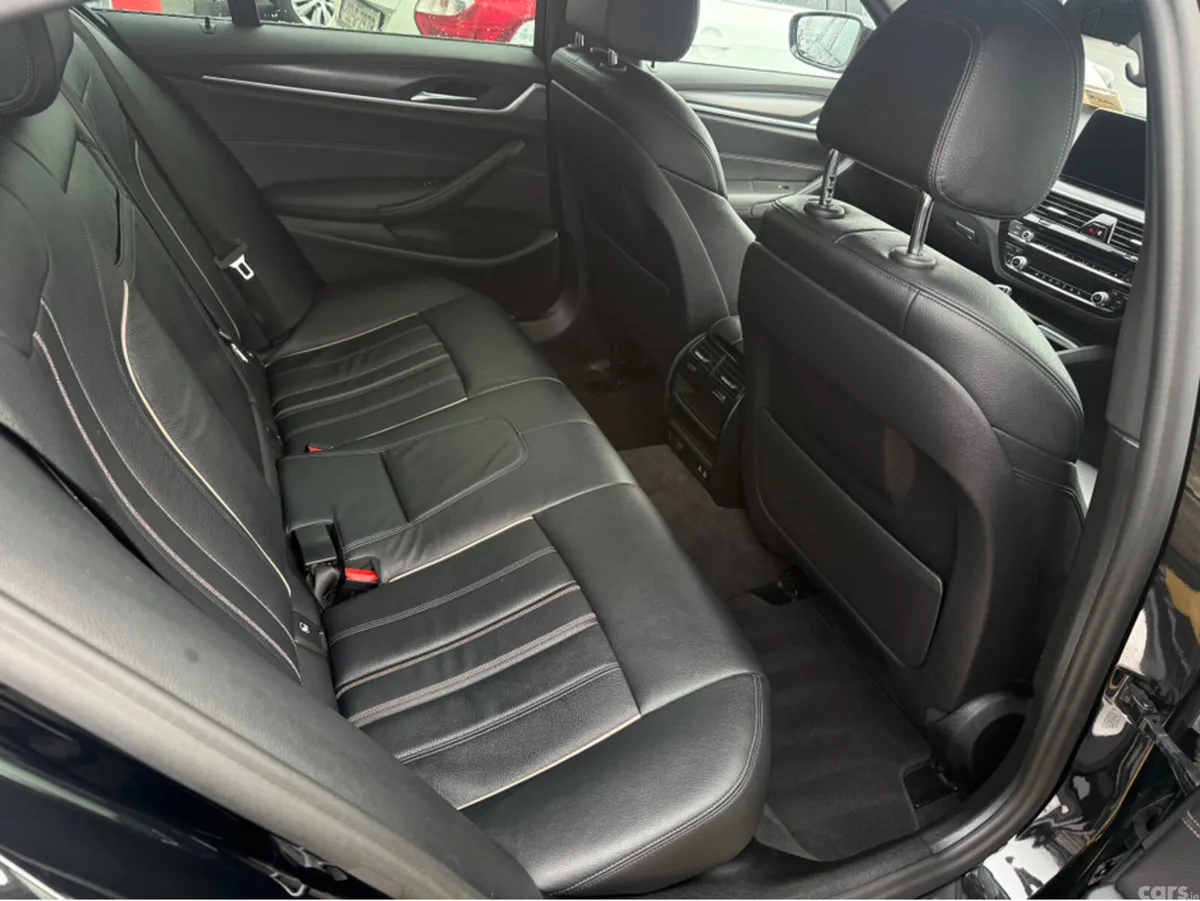 BMW 5-Series Saloon, Petrol Plug-in Hybrid, 2021, Black