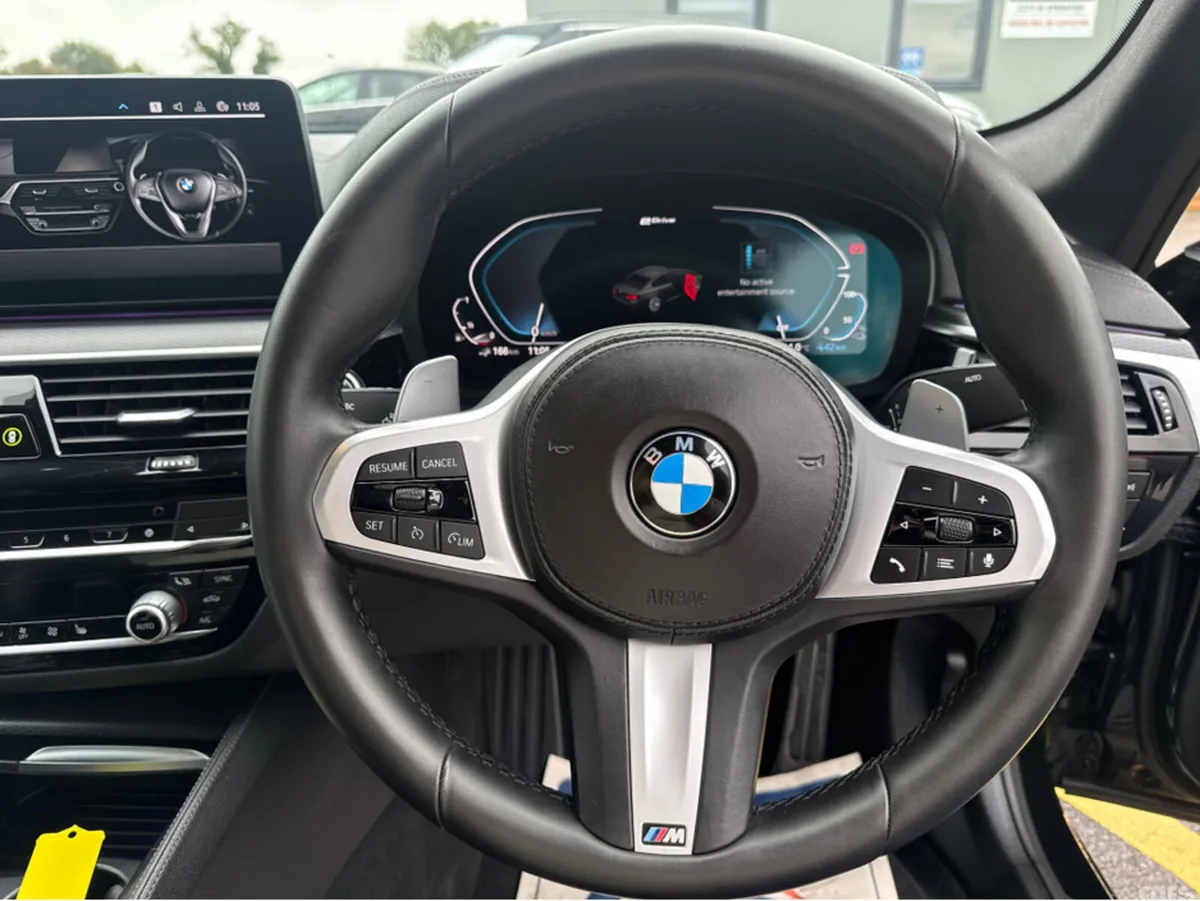 BMW 5-Series Saloon, Petrol Plug-in Hybrid, 2021, Black