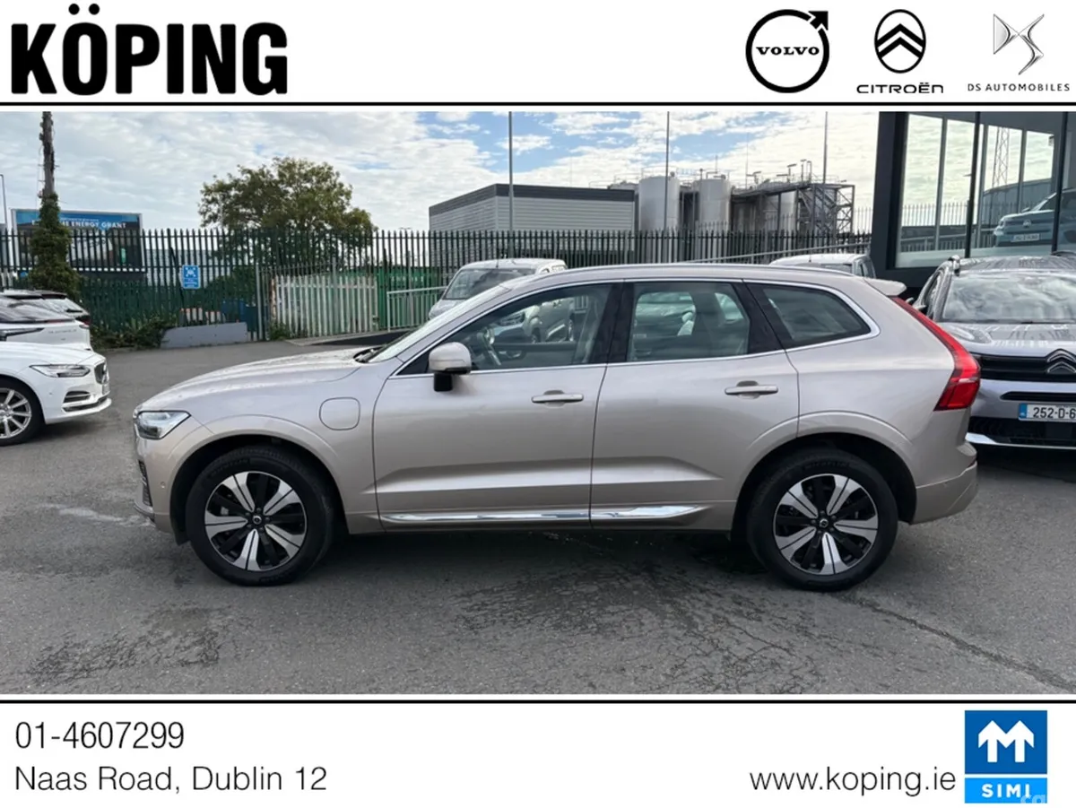 Volvo XC60 SUV, Petrol Plug-in Hybrid, 2025, Grey
