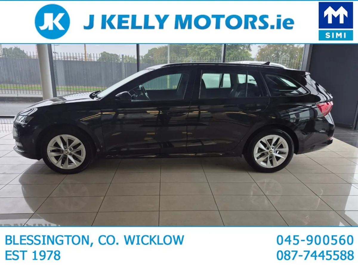 Skoda Octavia Estate, Diesel, 2023, Black