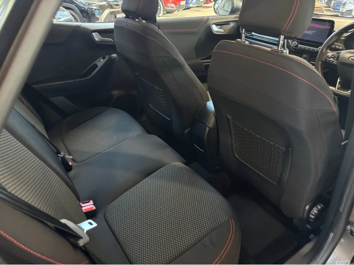 Ford Puma MPV, Petrol Hybrid, 2023, Grey
