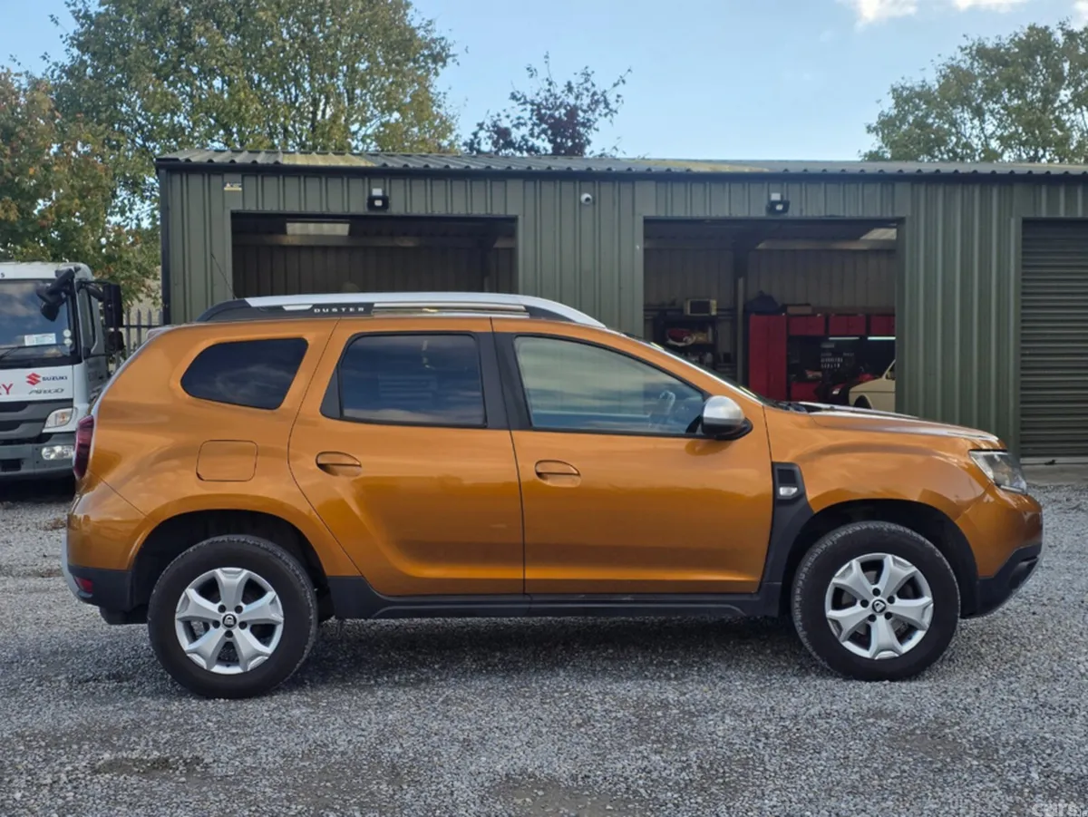 Dacia Duster MPV, Diesel, 2019, Orange