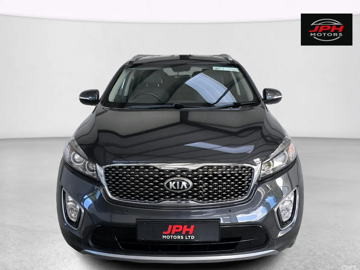 Kia Sorento SUV, Diesel, 2015, Grey
