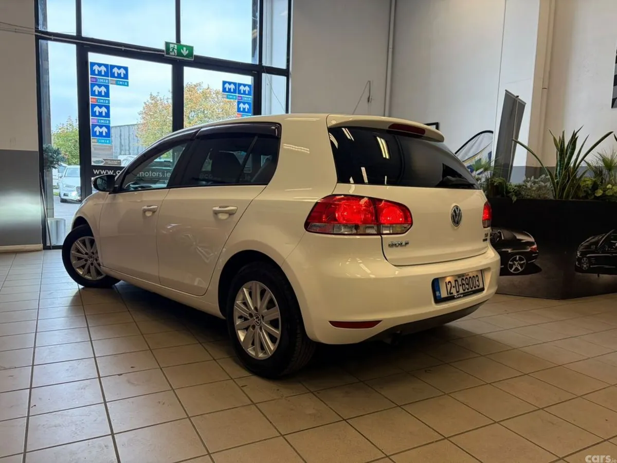 Volkswagen Golf Hatchback, Petrol, 2012, White