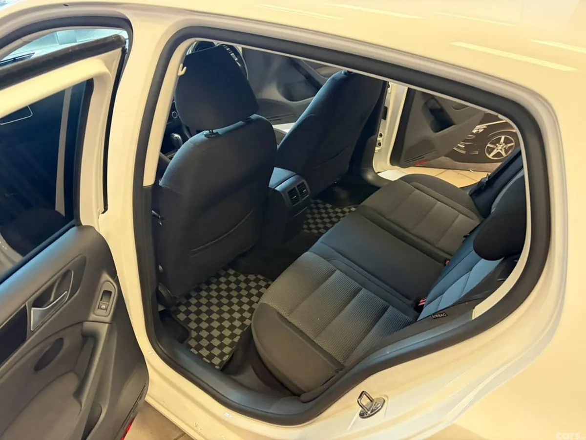 Volkswagen Golf Hatchback, Petrol, 2012, White