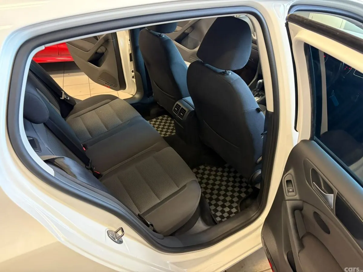 Volkswagen Golf Hatchback, Petrol, 2012, White