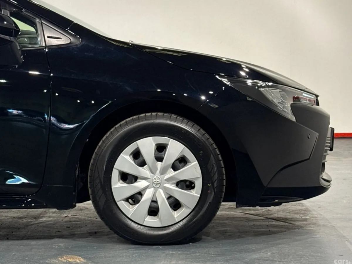 Toyota Corolla Saloon, Petrol Hybrid, 2023, Black
