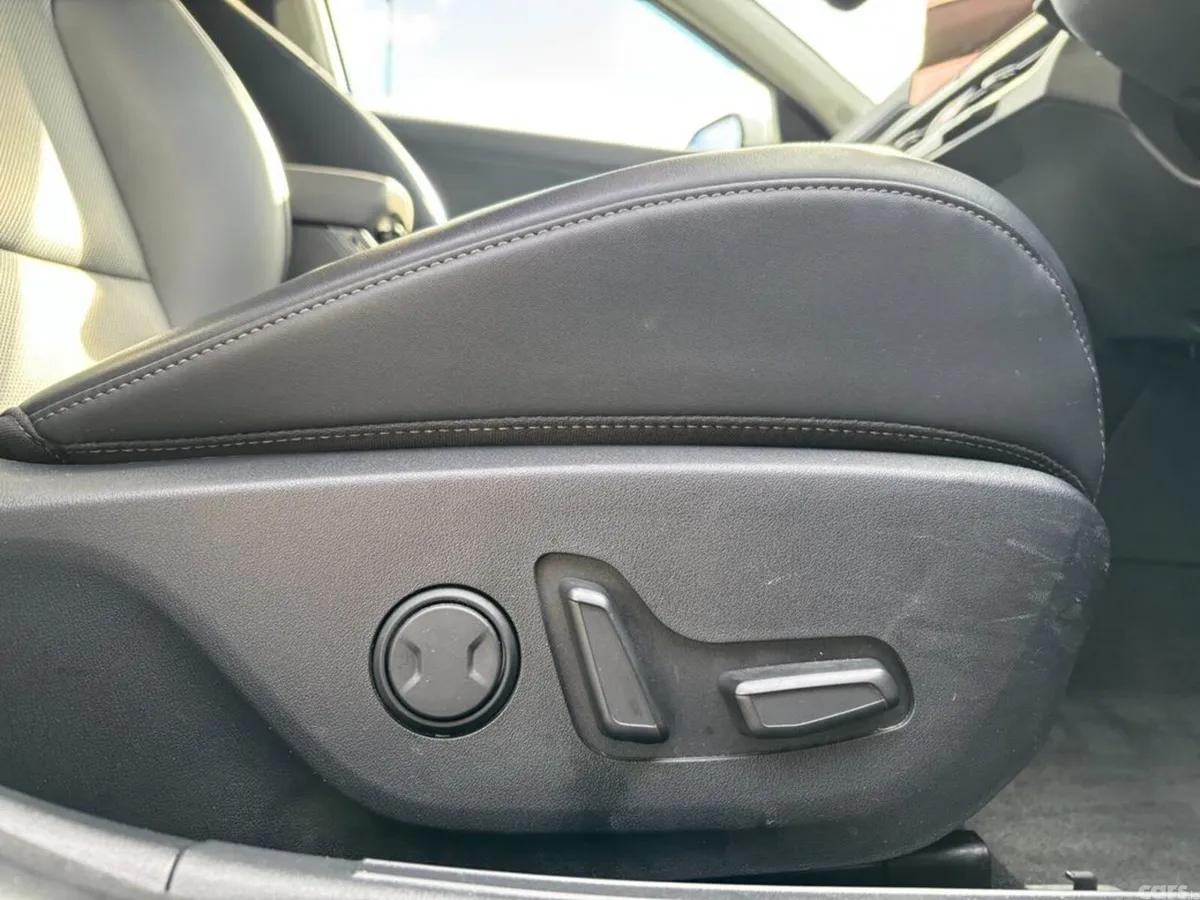 Kia K4 Hatchback, Petrol Hybrid, 2026, White