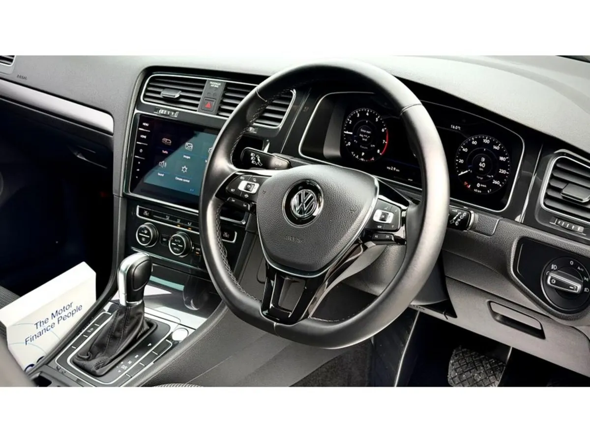 Volkswagen Golf Hatchback, Petrol, 2019, White