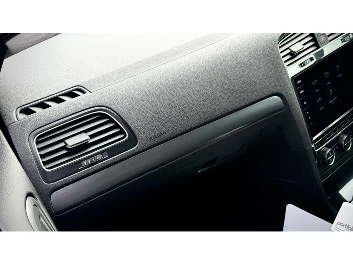 Volkswagen Golf Hatchback, Petrol, 2019, White