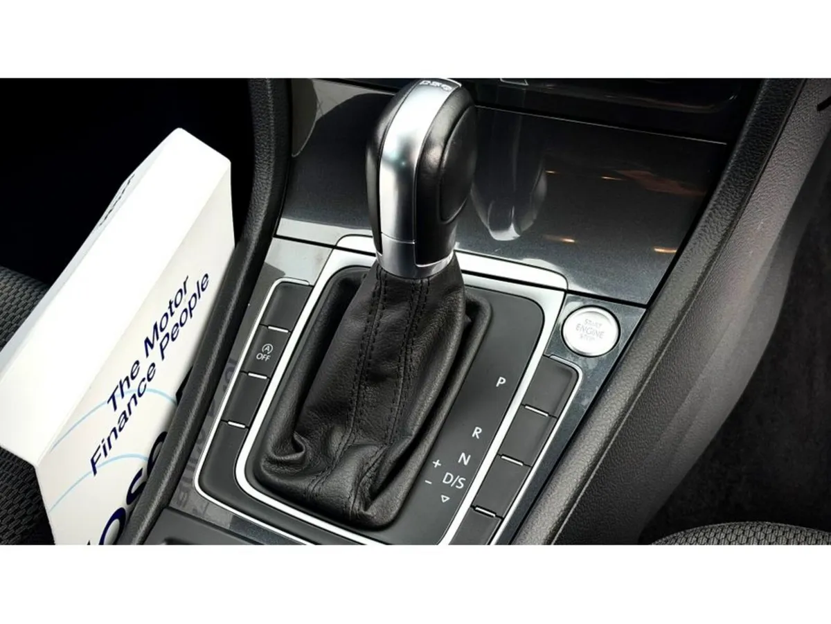 Volkswagen Golf Hatchback, Petrol, 2019, White