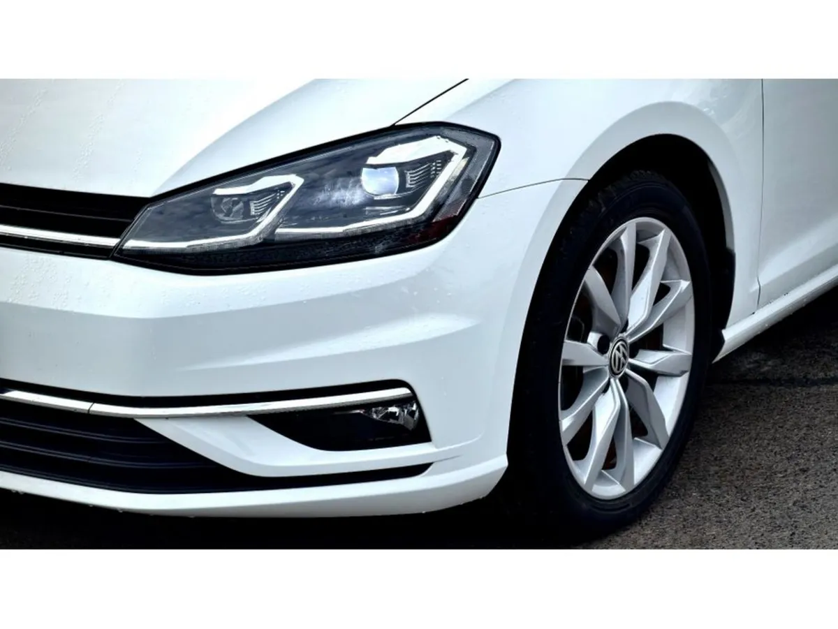 Volkswagen Golf Hatchback, Petrol, 2019, White