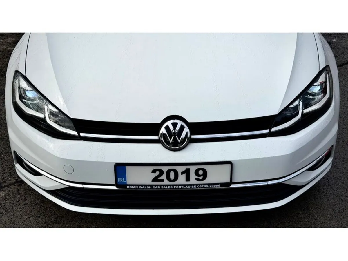 Volkswagen Golf Hatchback, Petrol, 2019, White