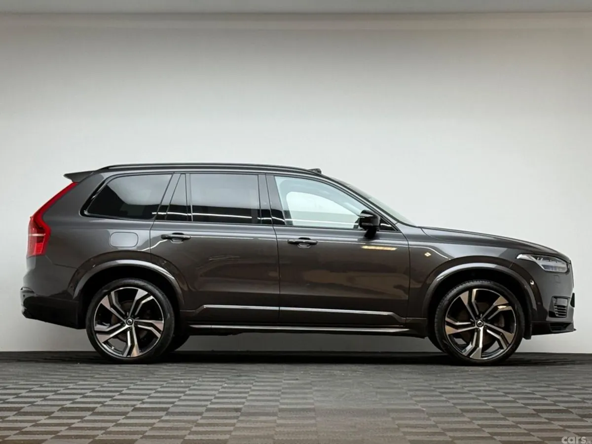 Volvo XC90 SUV, Petrol Plug-in Hybrid, 2024, Grey