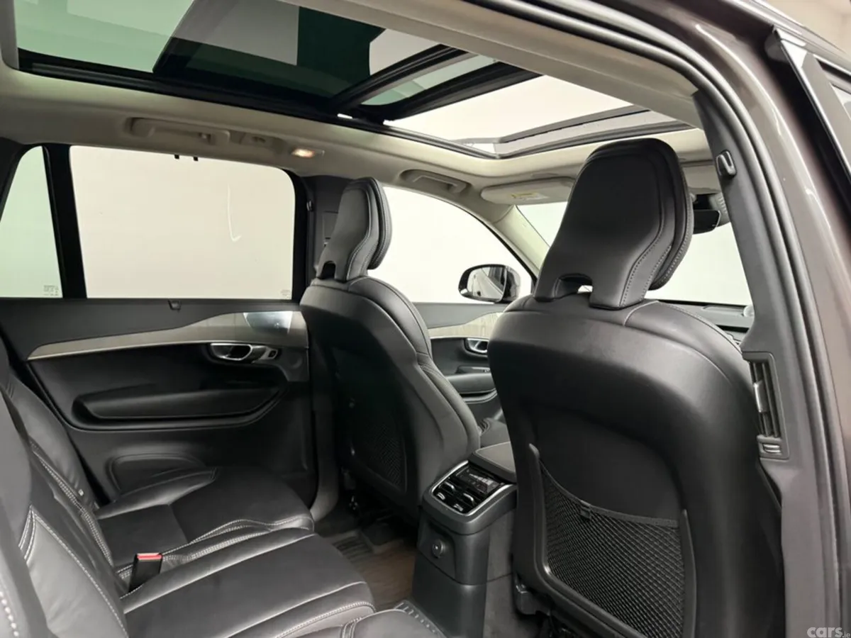 Volvo XC90 SUV, Petrol Plug-in Hybrid, 2024, Grey