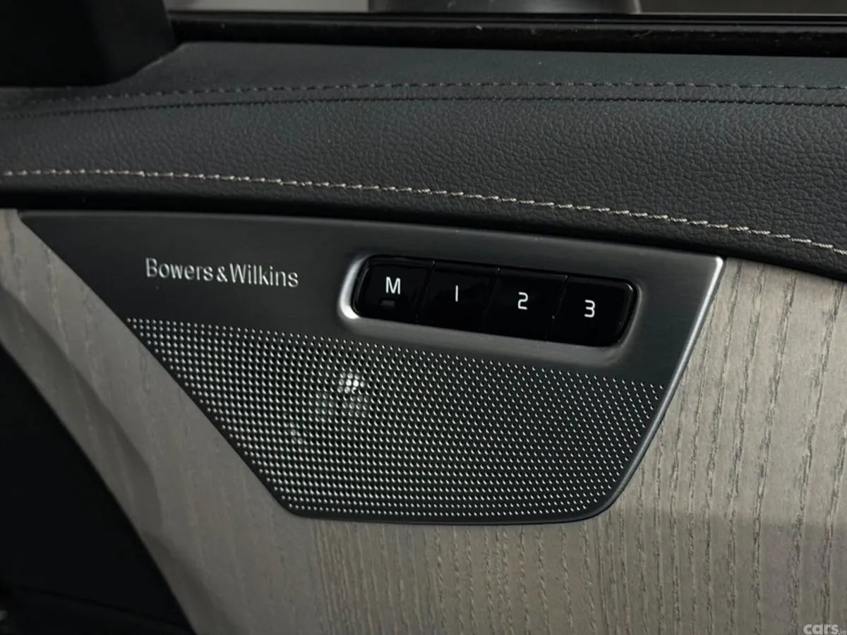 Volvo XC90 SUV, Petrol Plug-in Hybrid, 2024, Grey
