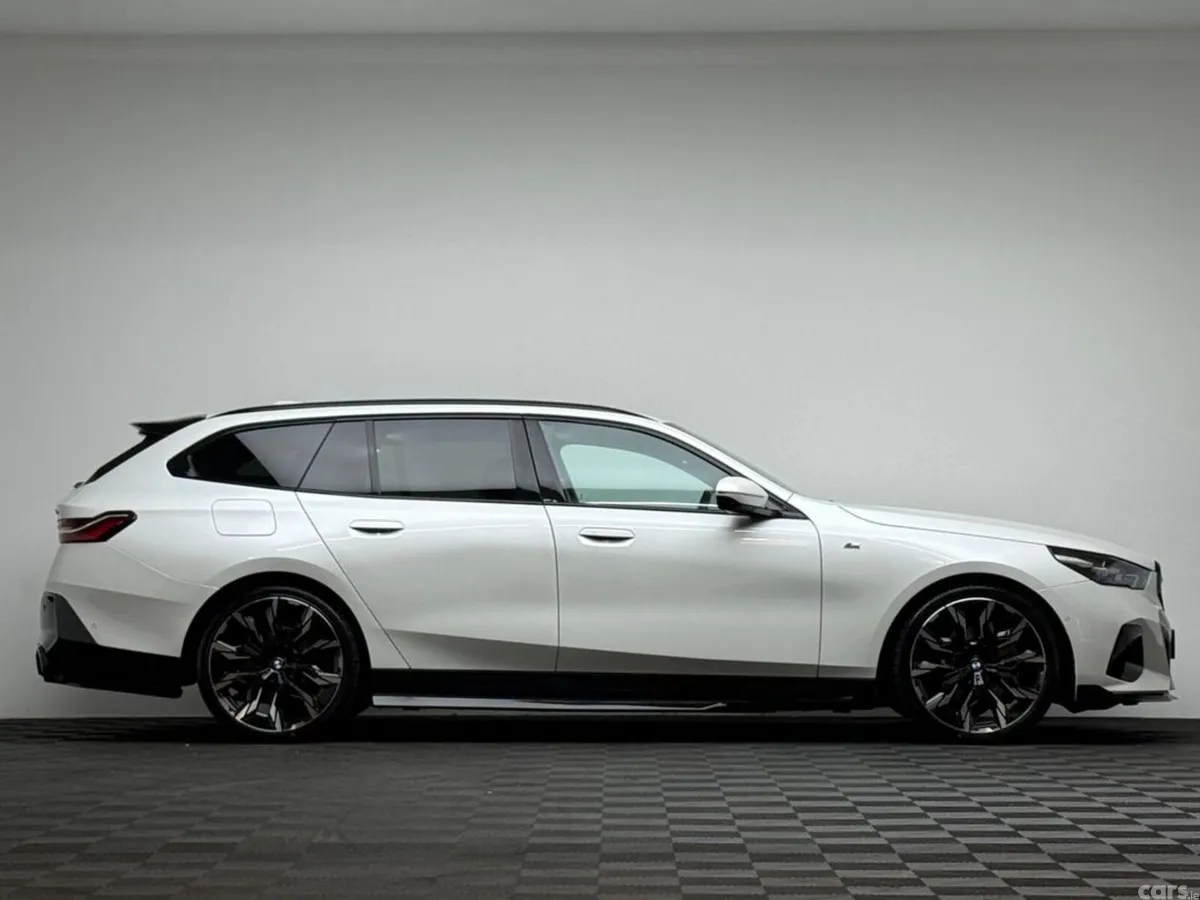 BMW 5-Series Estate, Petrol Plug-in Hybrid, 2025, White