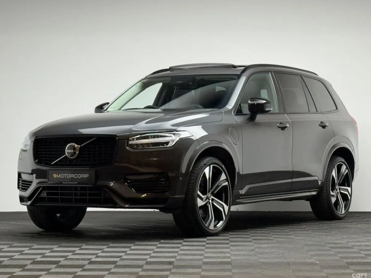 Volvo XC90 SUV, Petrol Plug-in Hybrid, 2024, Grey