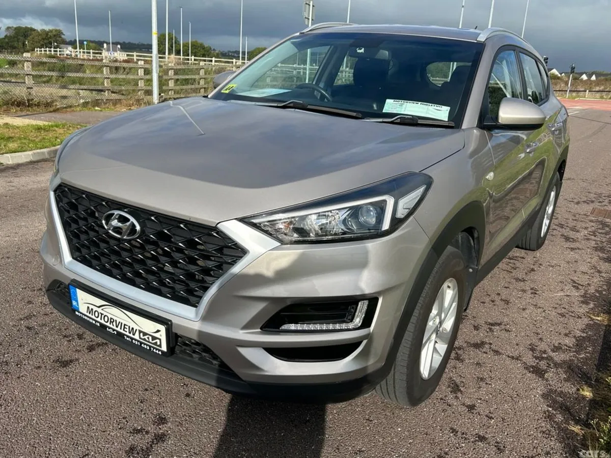Hyundai Tucson SUV, Petrol, 2019, Silver