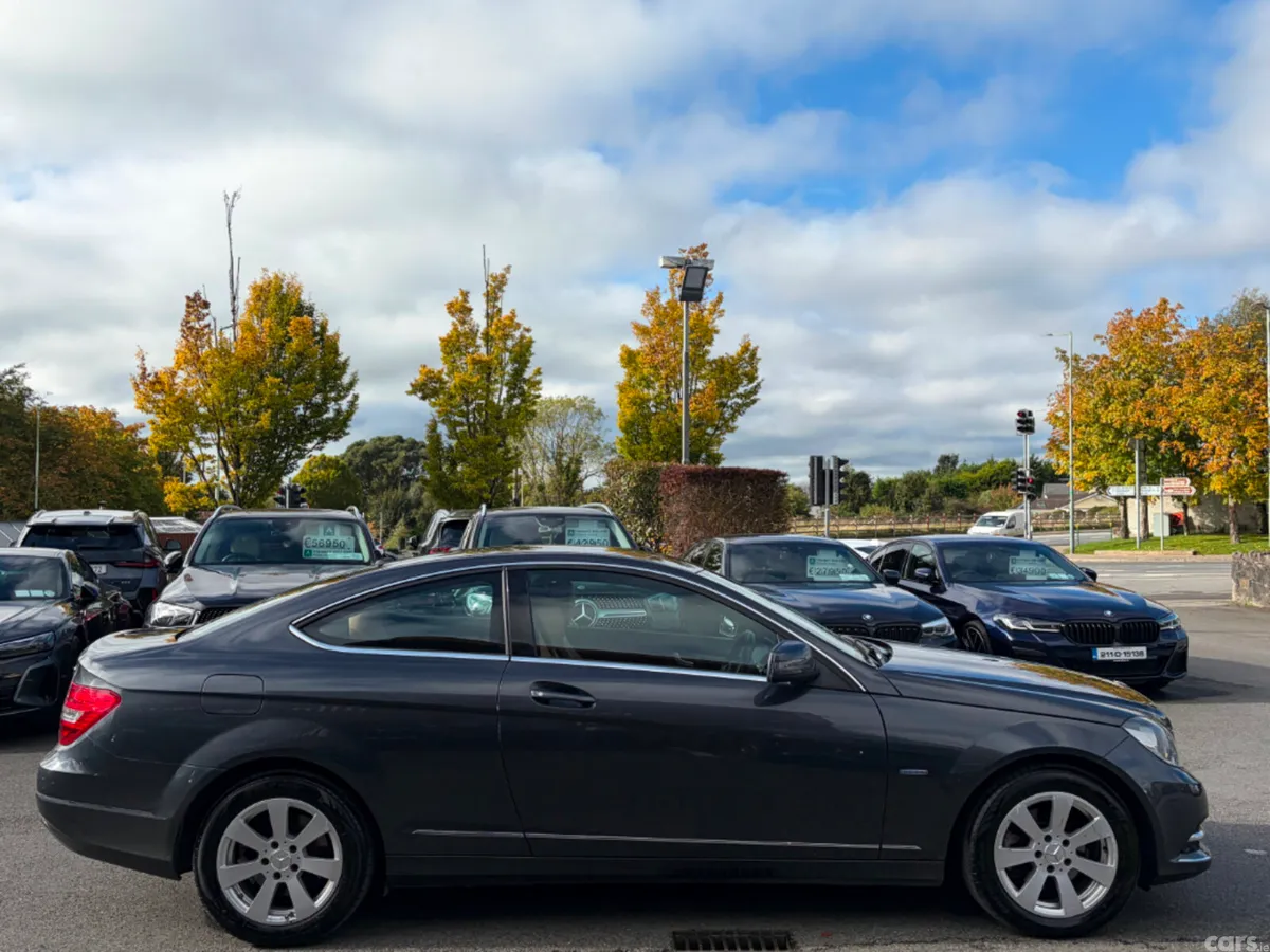 Mercedes-Benz C-Class Coupe, Diesel, 2012, Grey