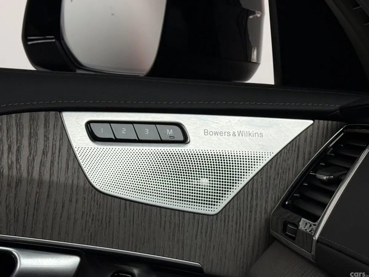 Volvo XC90 SUV, Petrol Plug-in Hybrid, 2024, Grey