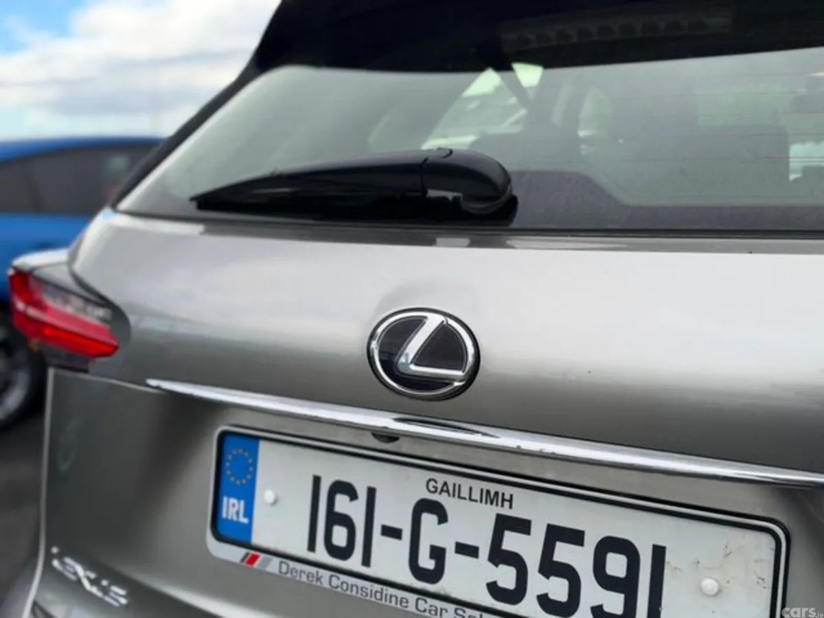 Lexus NX Estate, Petrol Hybrid, 2016, Silver