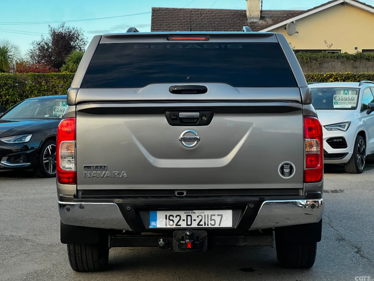 Nissan Navara Pick Up, Diesel, 2016, Grey