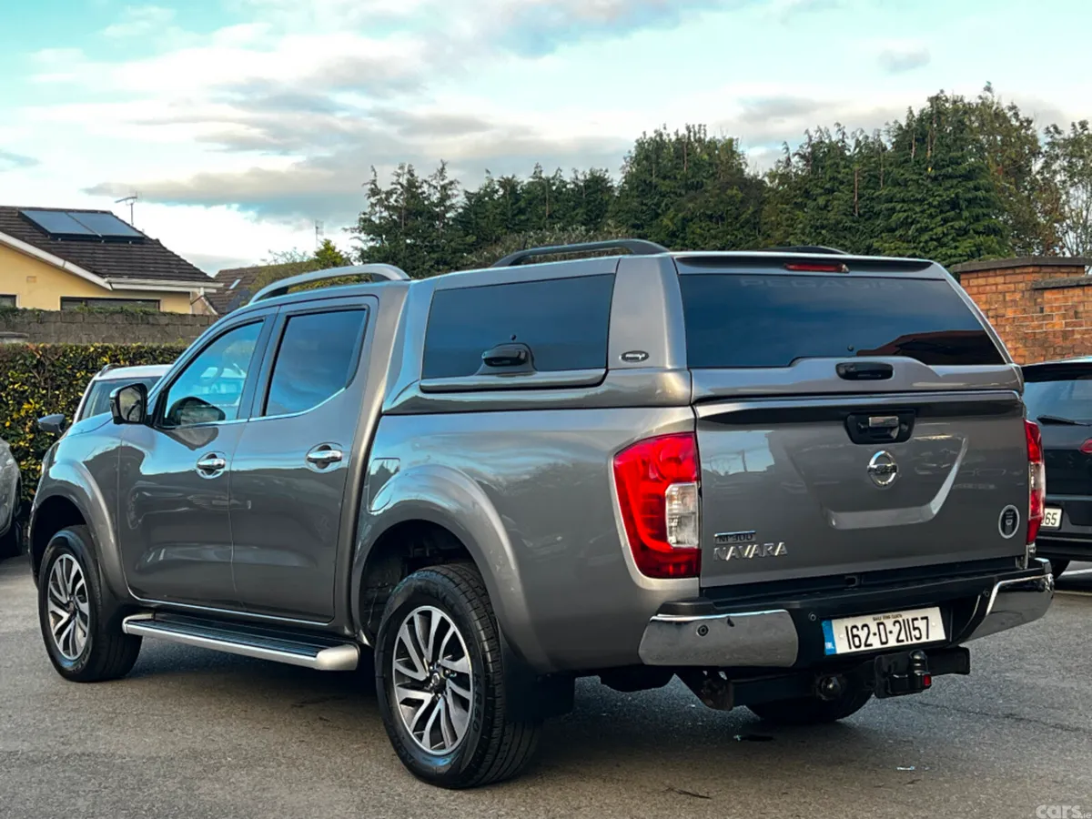 Nissan Navara Pick Up, Diesel, 2016, Grey