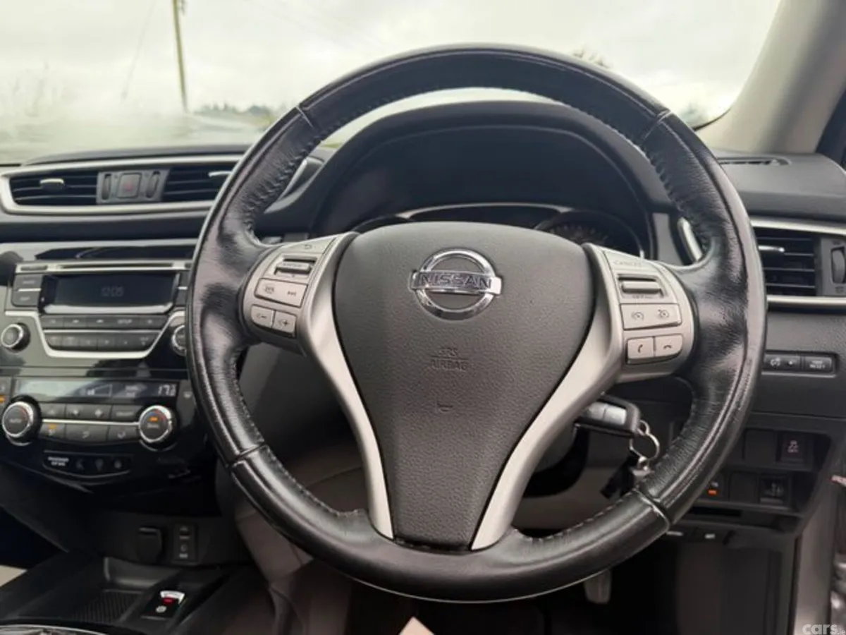 Nissan X-Trail Estate, Diesel, 2017, Grey