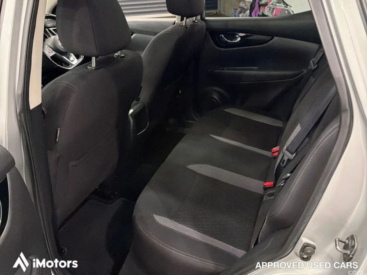 Nissan Qashqai SUV, Diesel, 2020, Grey