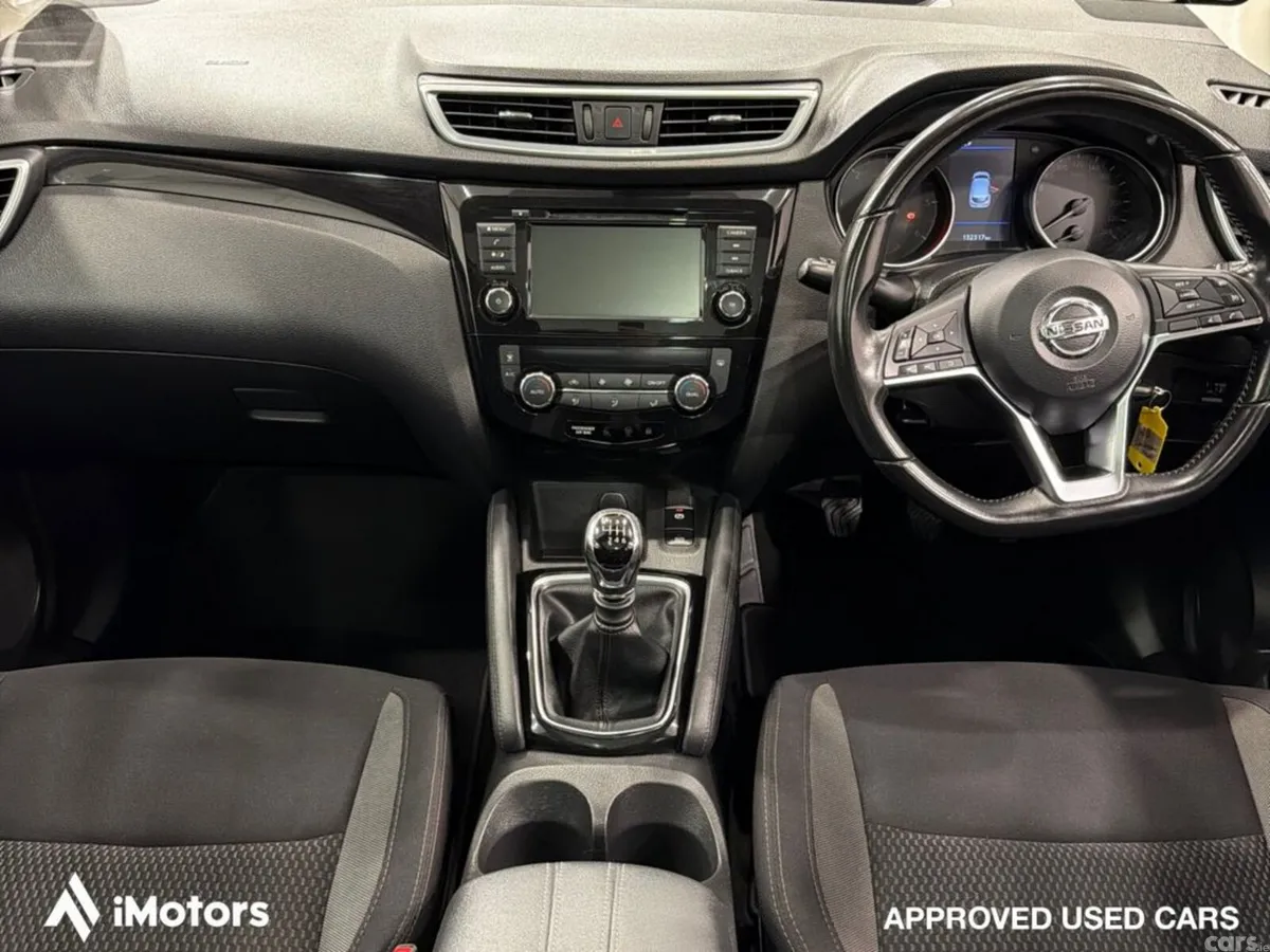 Nissan Qashqai SUV, Diesel, 2020, Grey