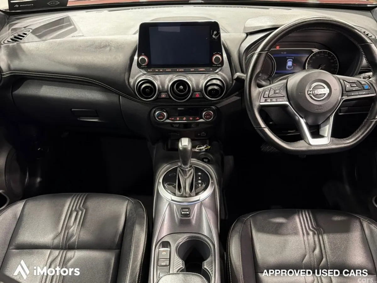 Nissan Juke SUV, Petrol Hybrid, 2024, Red