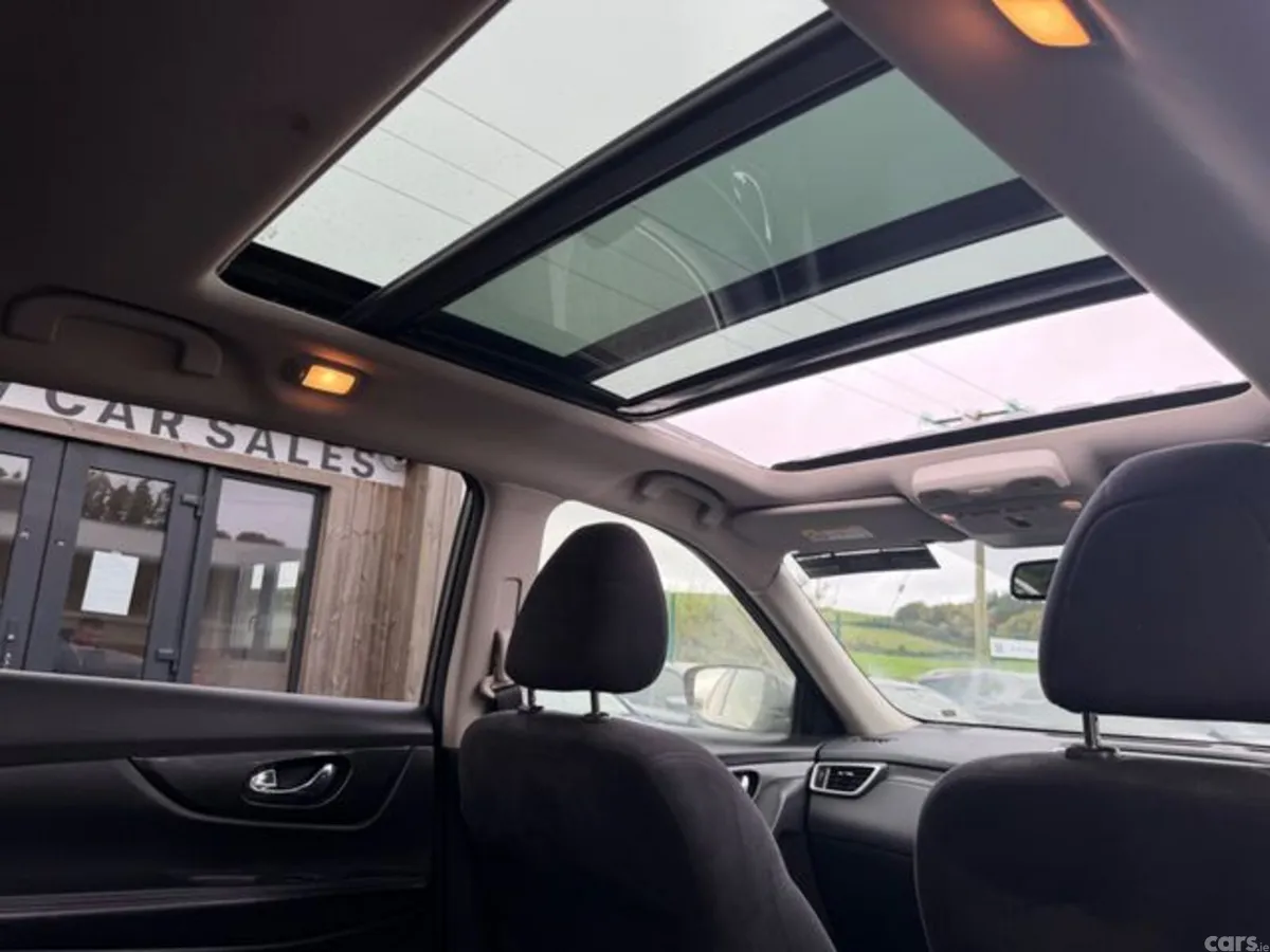 Nissan X-Trail Estate, Diesel, 2017, Grey