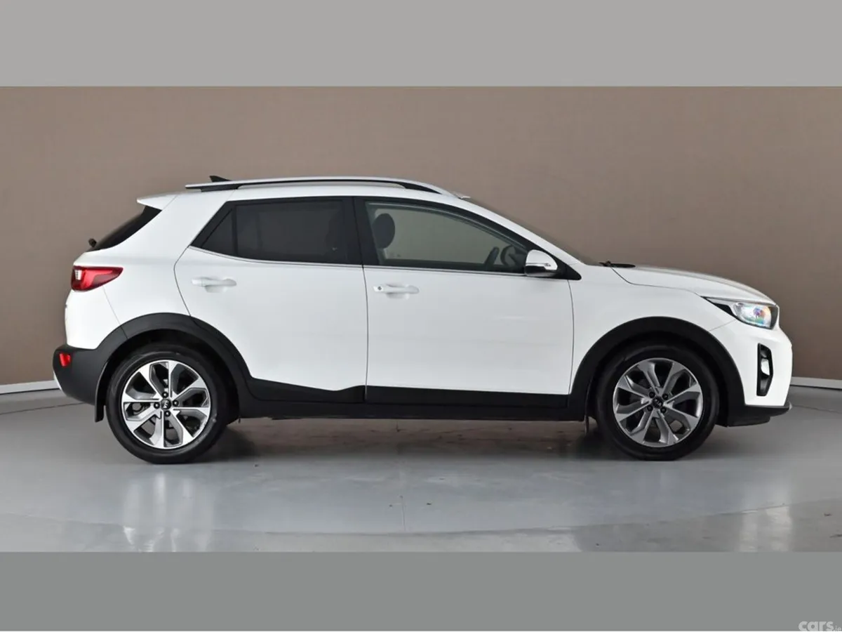 Kia Stonic Hatchback, Petrol, 2020, White