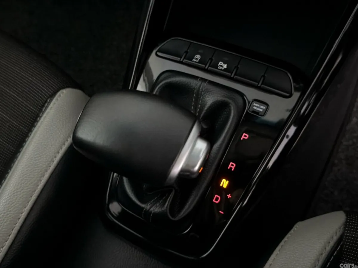 Kia Stonic Hatchback, Petrol, 2020, White