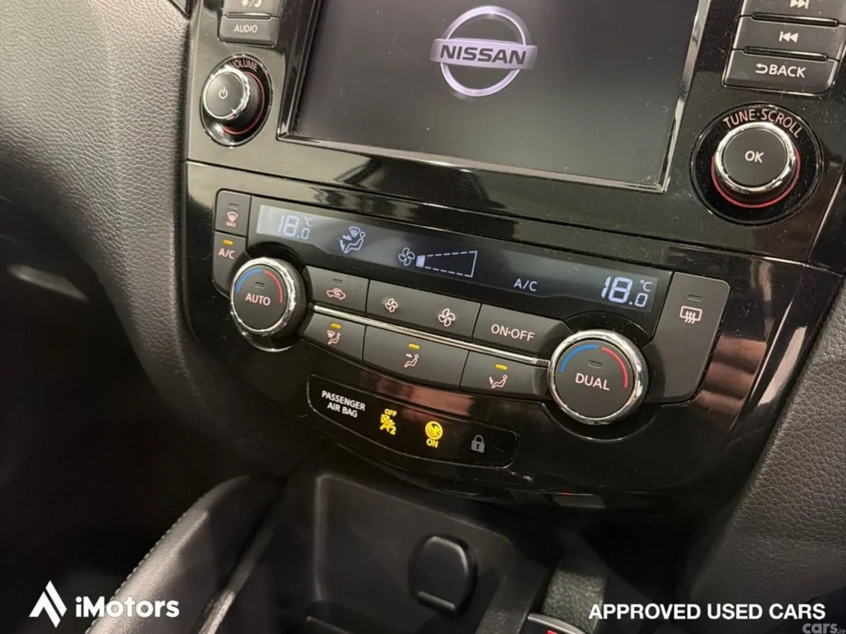 Nissan Qashqai SUV, Diesel, 2020, Grey