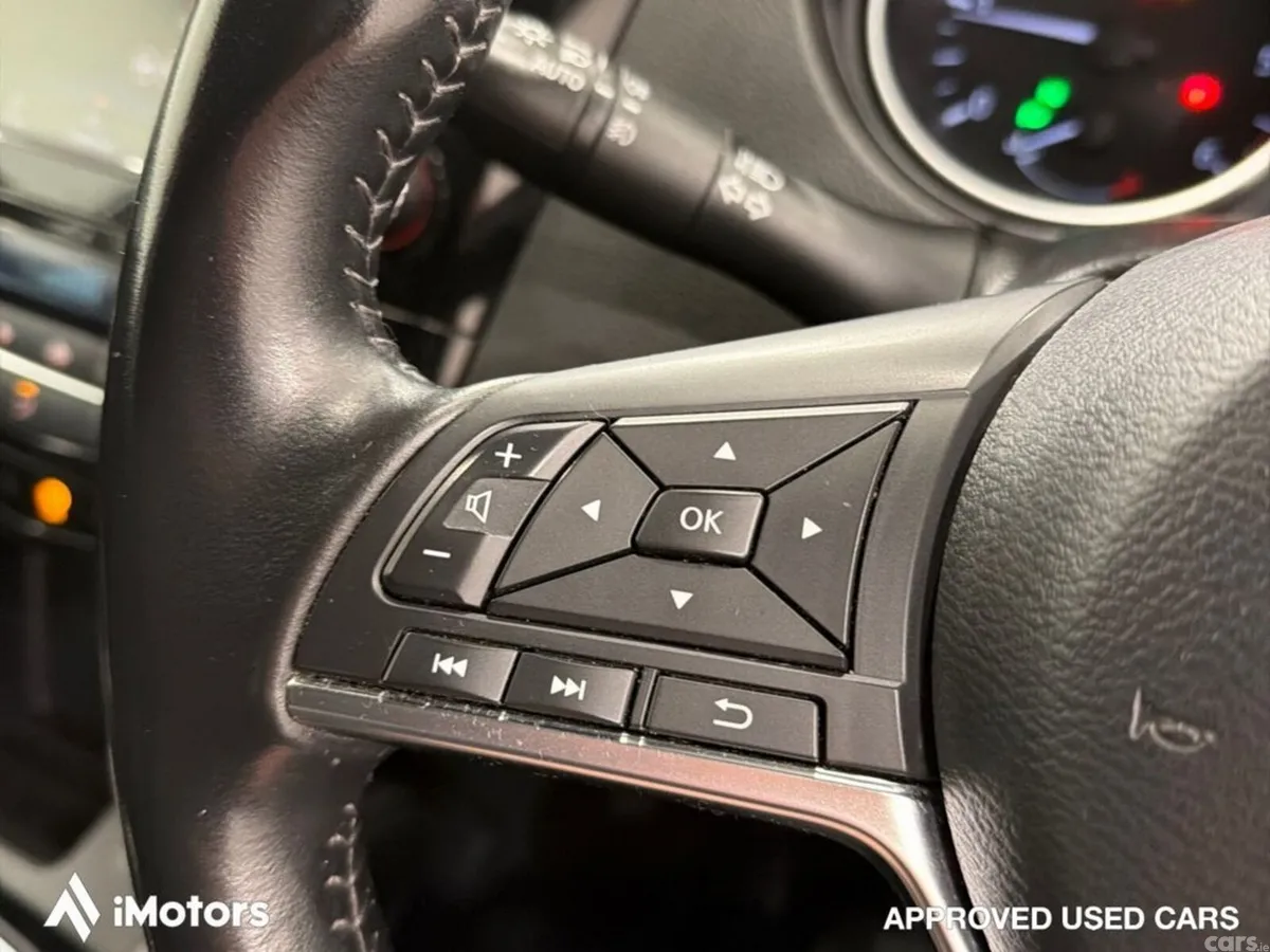 Nissan Qashqai SUV, Diesel, 2020, Grey