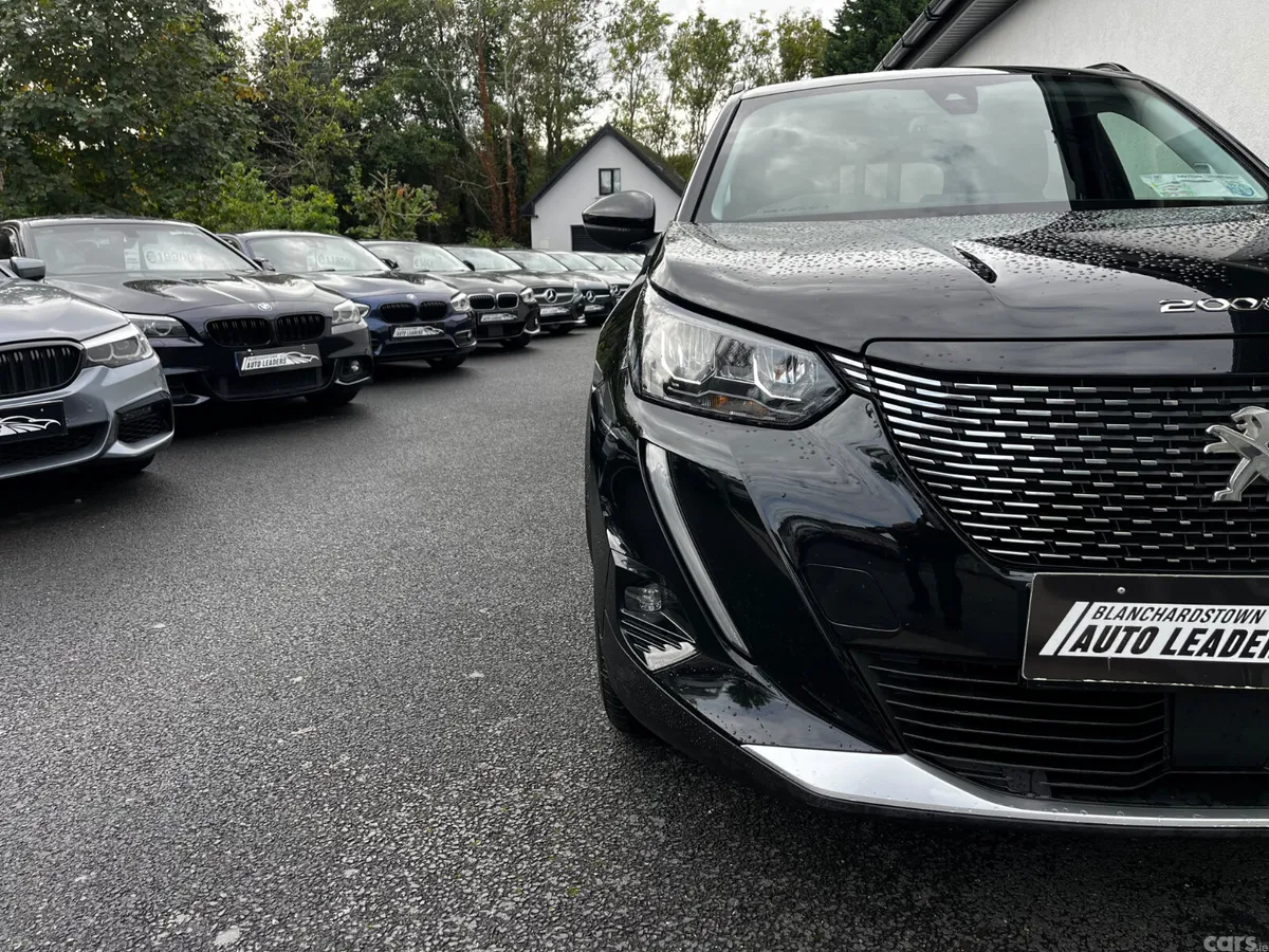 Peugeot 2008 SUV, Diesel, 2021, Black
