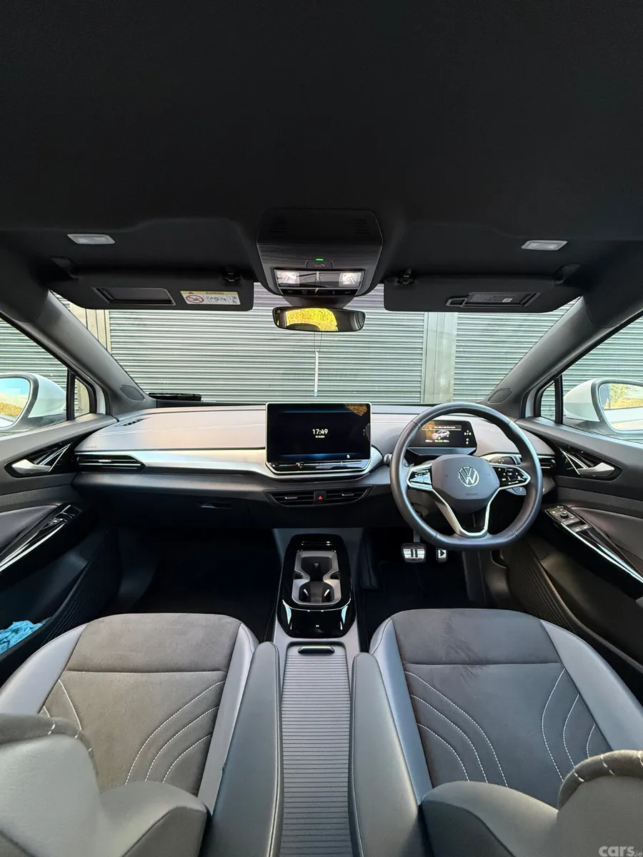 Volkswagen ID.4 Estate, Electric, 2025, White