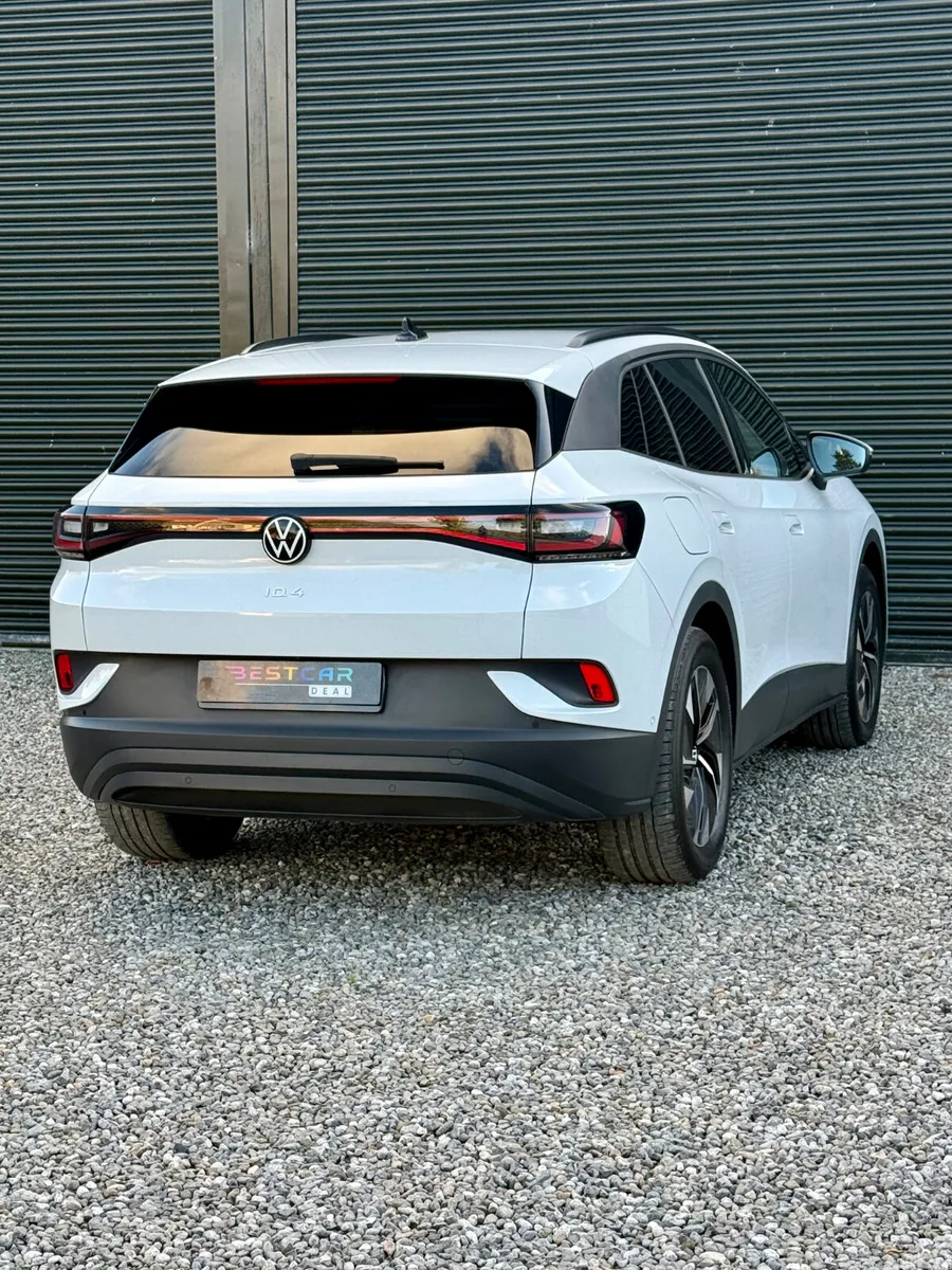 Volkswagen ID.4 Estate, Electric, 2025, White